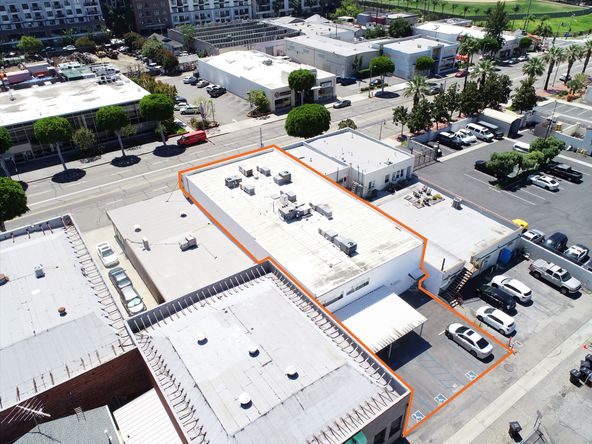 Commonwealth Professional Building: 211 W Commonwealth Ave, Fullerton, CA 92832